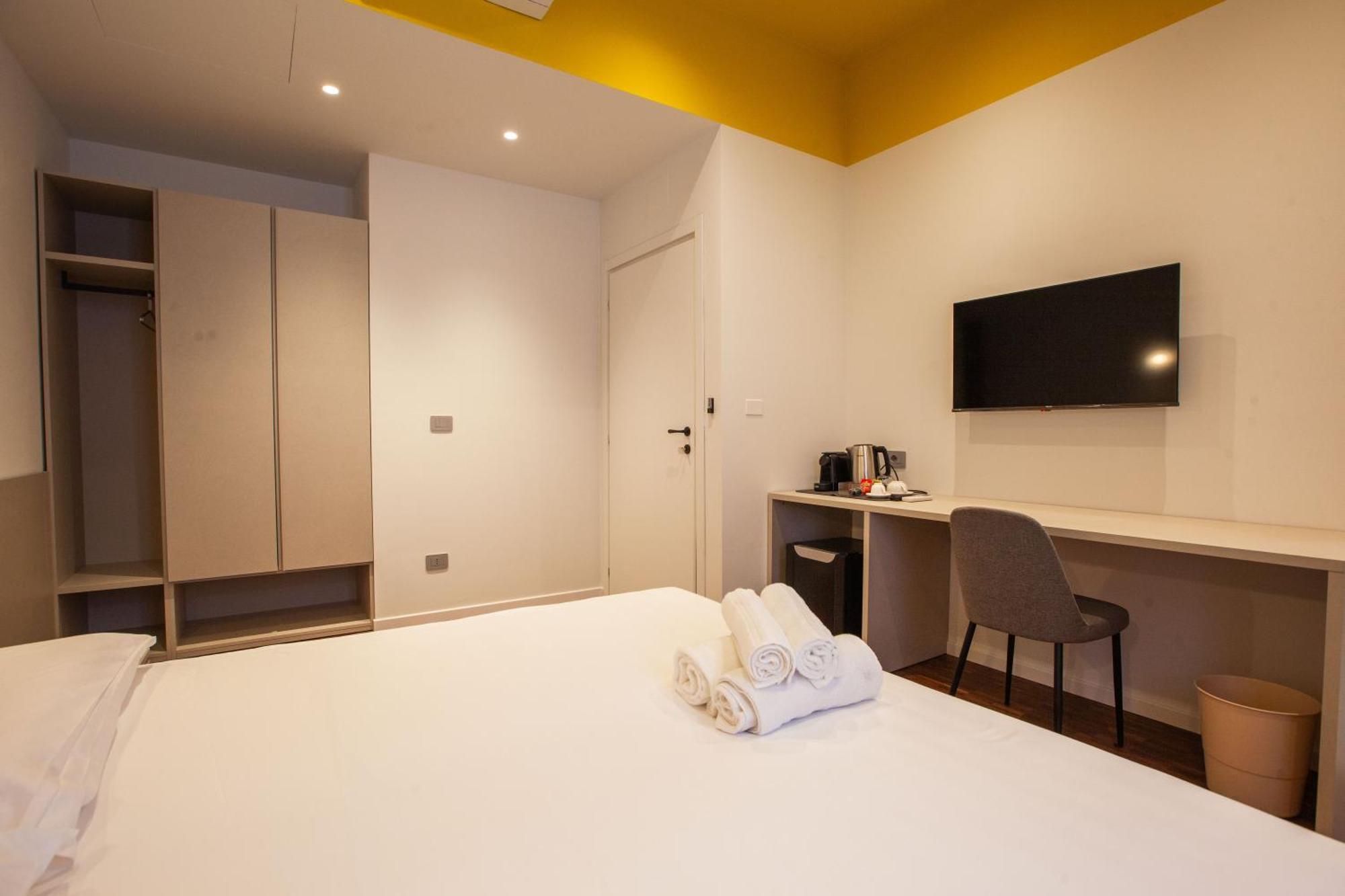 Cvm 19 Hotel Milan Exterior photo