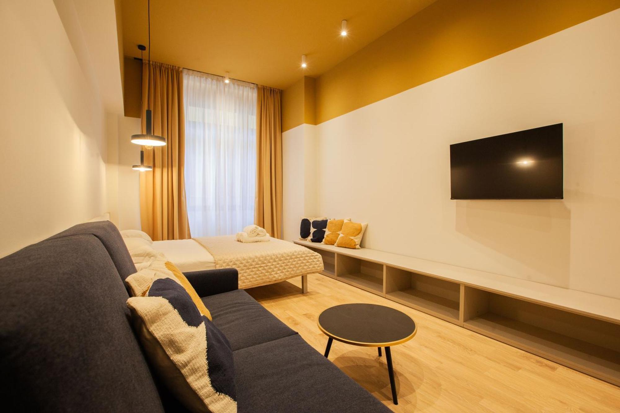 Cvm 19 Hotel Milan Exterior photo