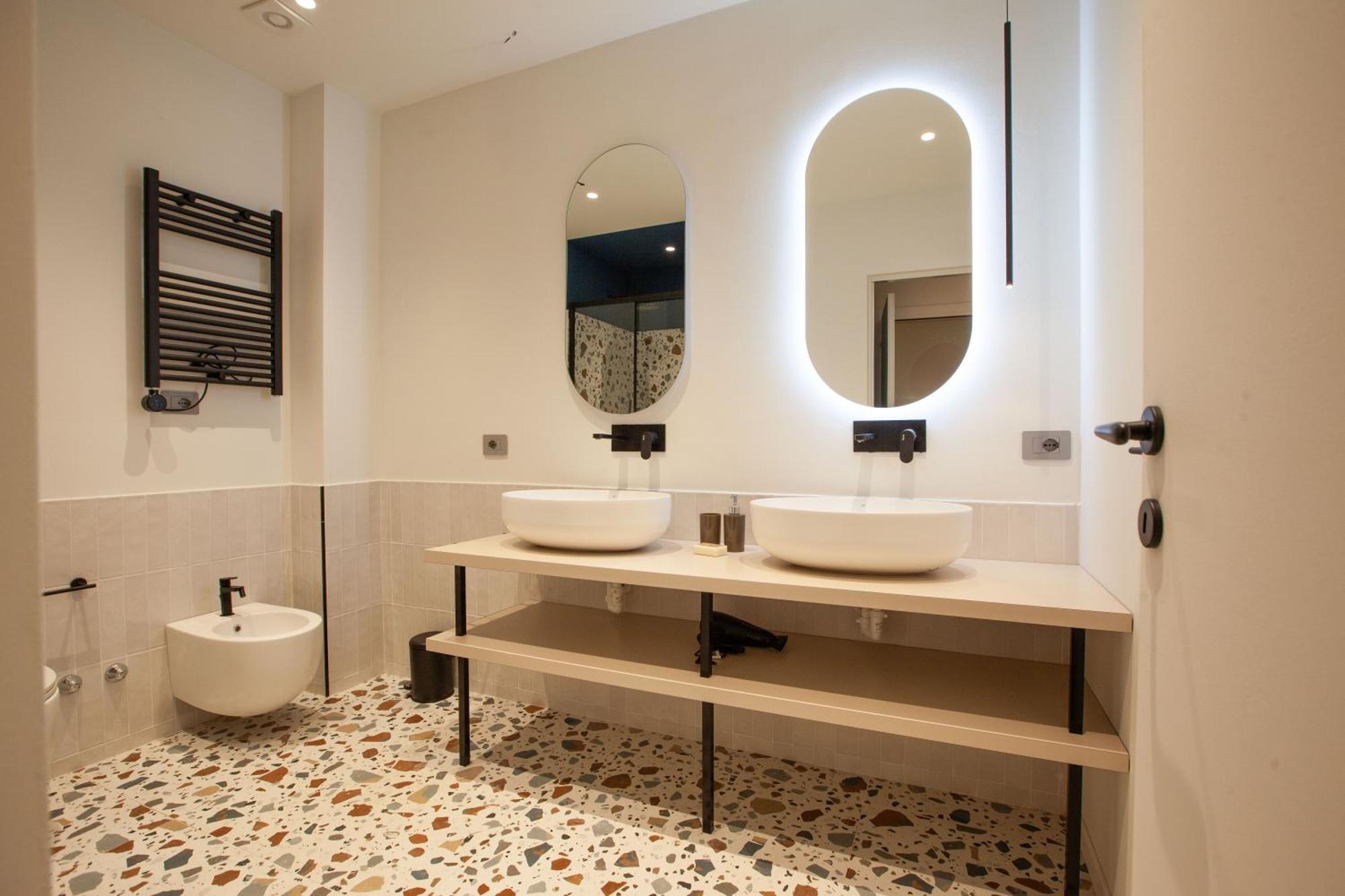 Cvm 19 Hotel Milan Exterior photo